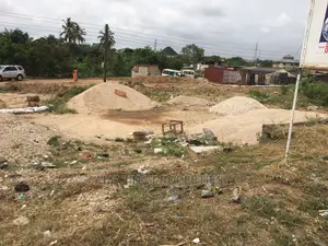 1 Acre Land for Sale at Ofankor
