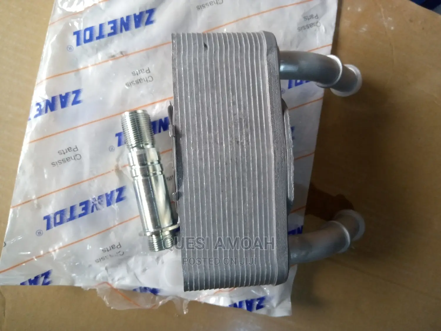 Ford F-150 5.0l V8 Oil Cooler.