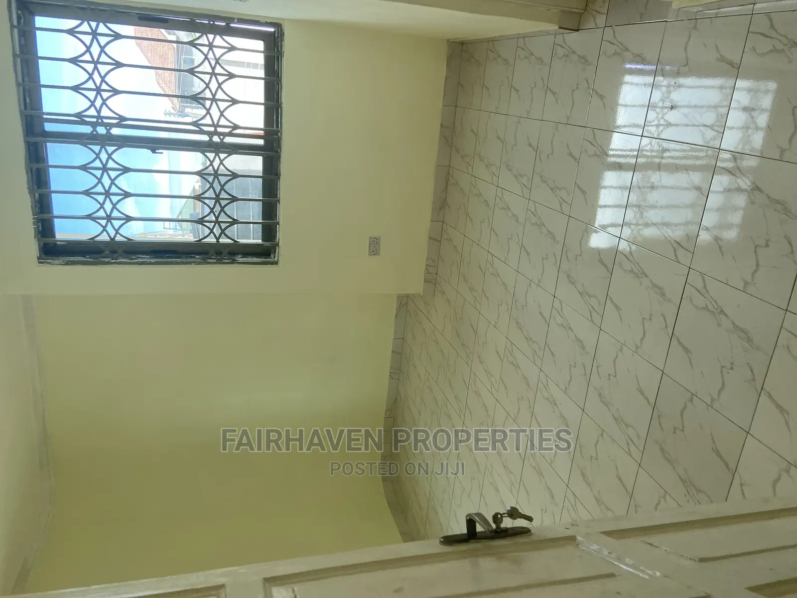3bdrm Apartment in Tseaddo, Teshie for rent
