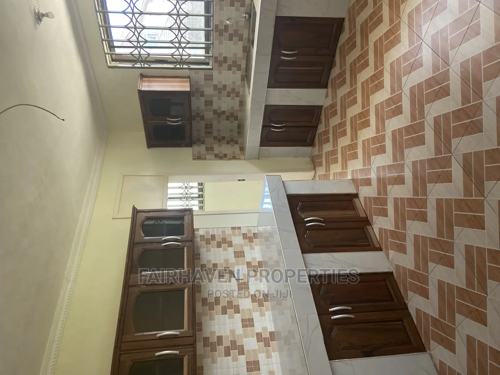 3bdrm Apartment in Tseaddo, Teshie for rent