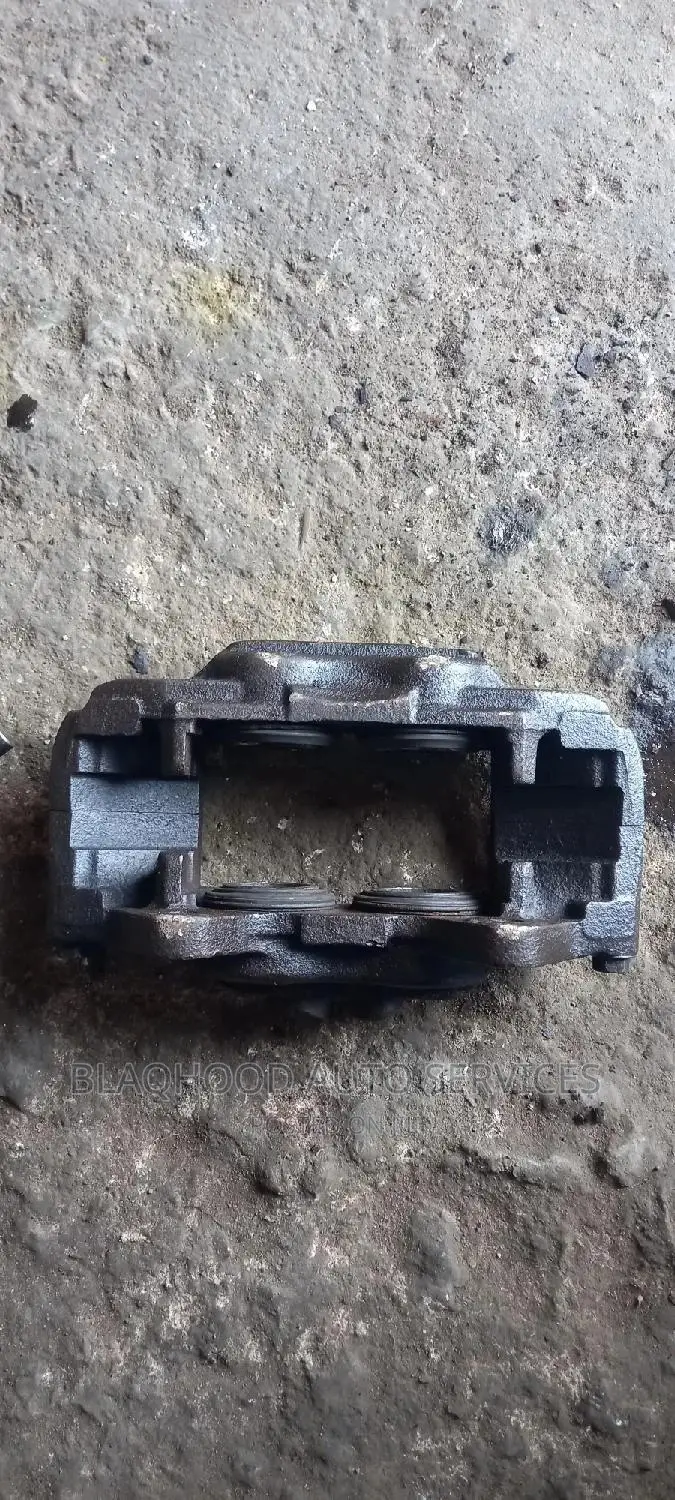 Tundra/Sequoia/Tacoma/Prado/Hilux BRAKE CALIPER for Sale