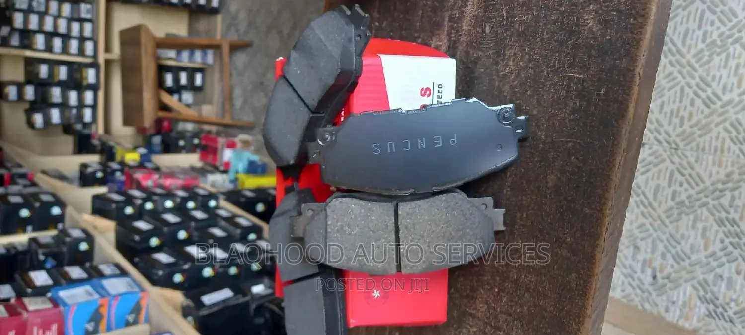 Rav4 2013-2017 Front BRAKE PAD Pair in Stock