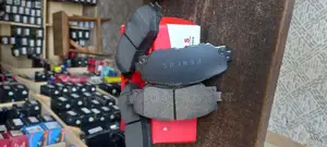 Rav4 2013-2017 Front BRAKE PAD Pair in Stock