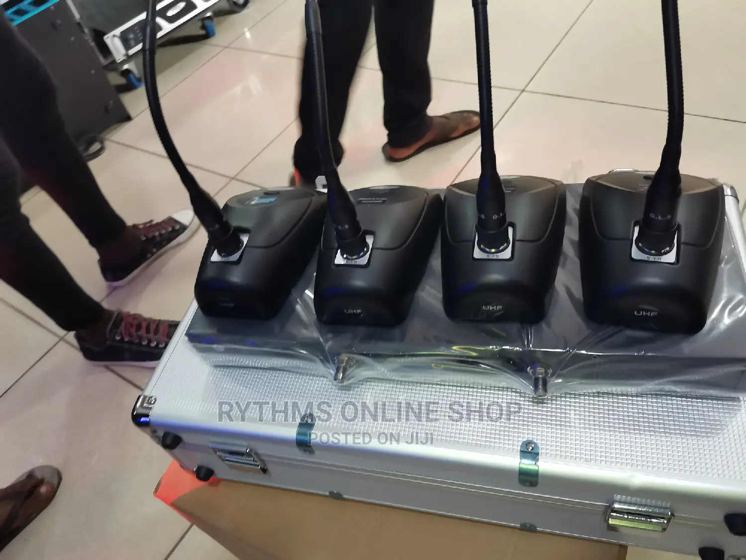 Conference Mic 4 in 1 Cordless (GLS GM-124)