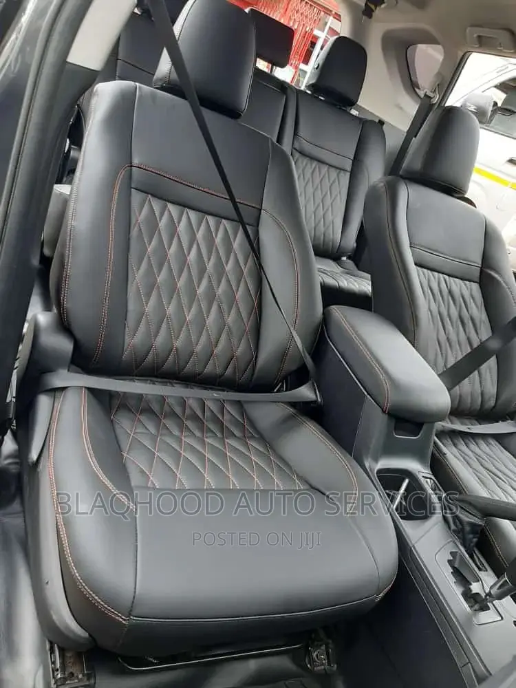 Quality Leather Upholstery for Seat Cover, Dashboard, Doors
