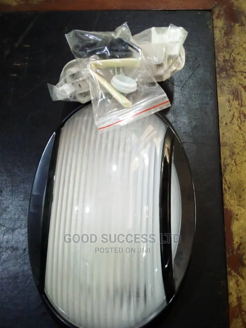 Universal Corner Light