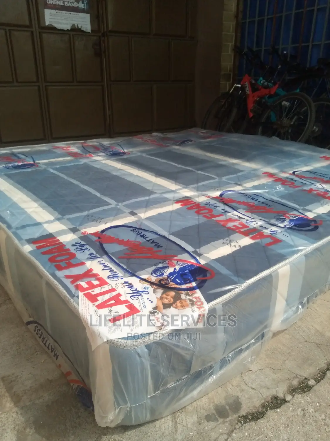10" Mattress - King Size 84" X 75"