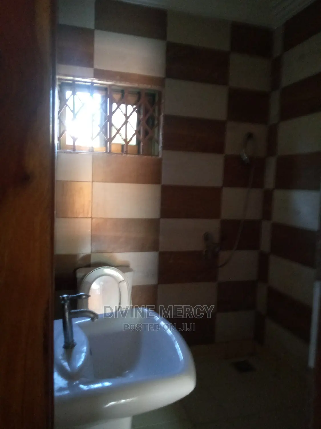 1bdrm Apartment in Adade Kasoa, Awutu Senya East Municipal for rent