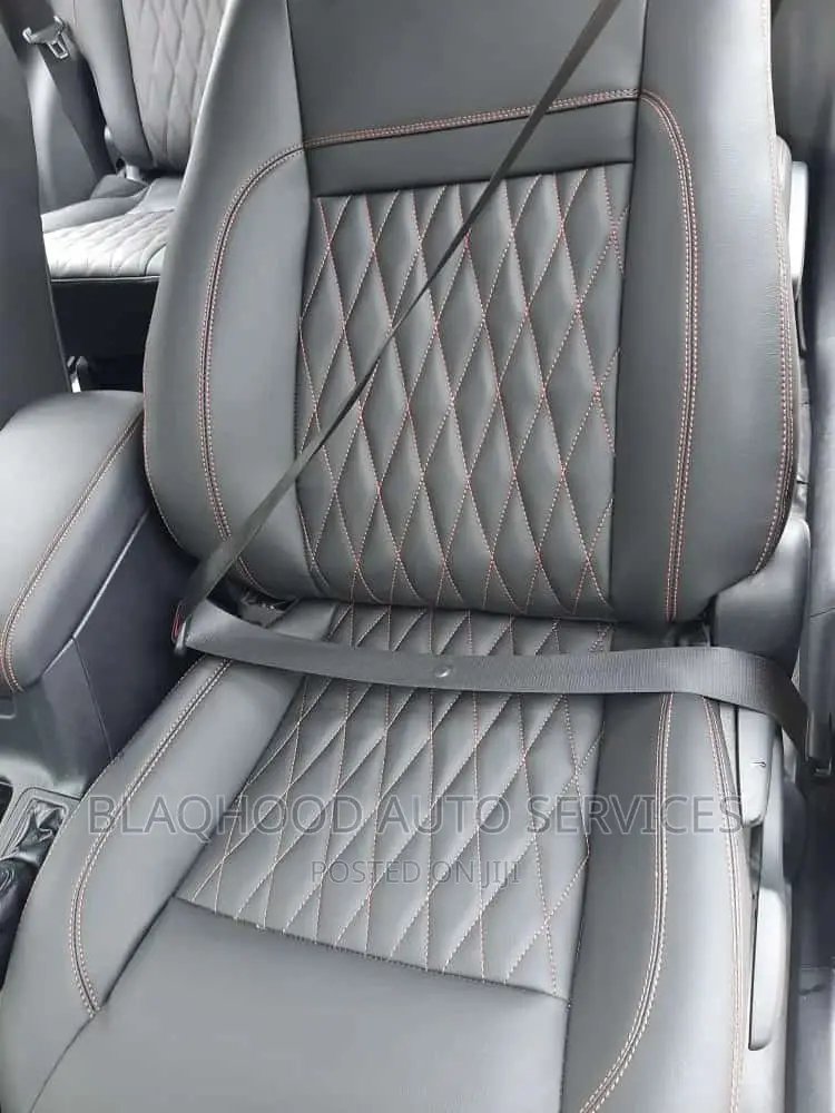 Quality Leather Seat Cover/ Dashboard/ Door Card Upholstery