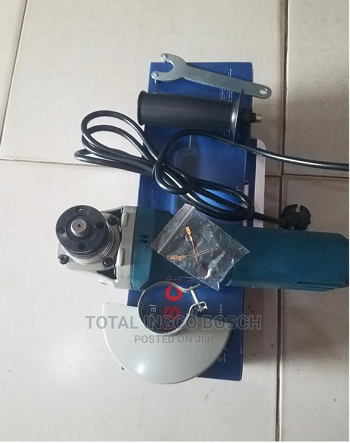Cutting Machine & Grinding Bosch Angle Grinder (Gsw 800-1000watt)