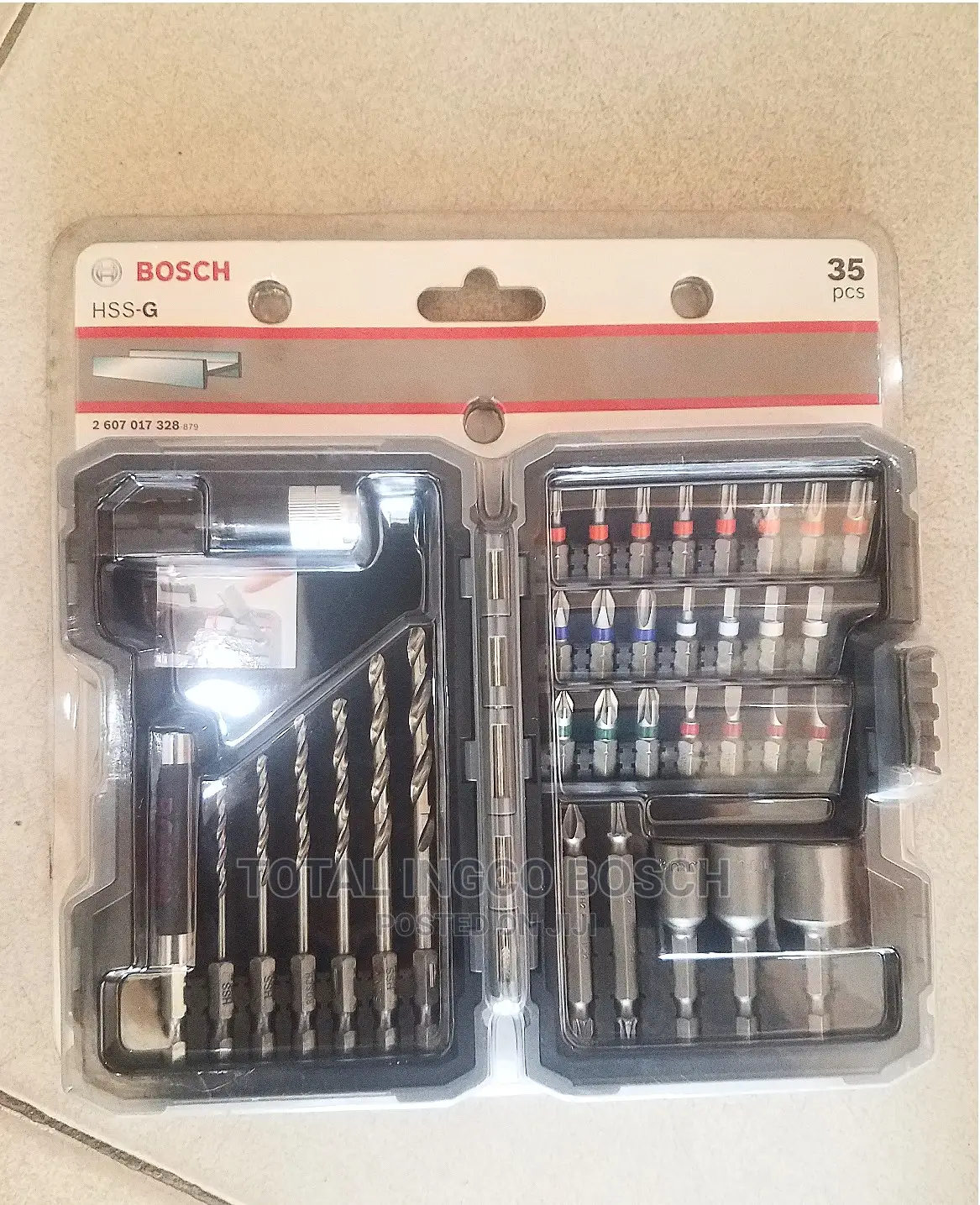 Bosch Screw Driver and Drill Bit Set
