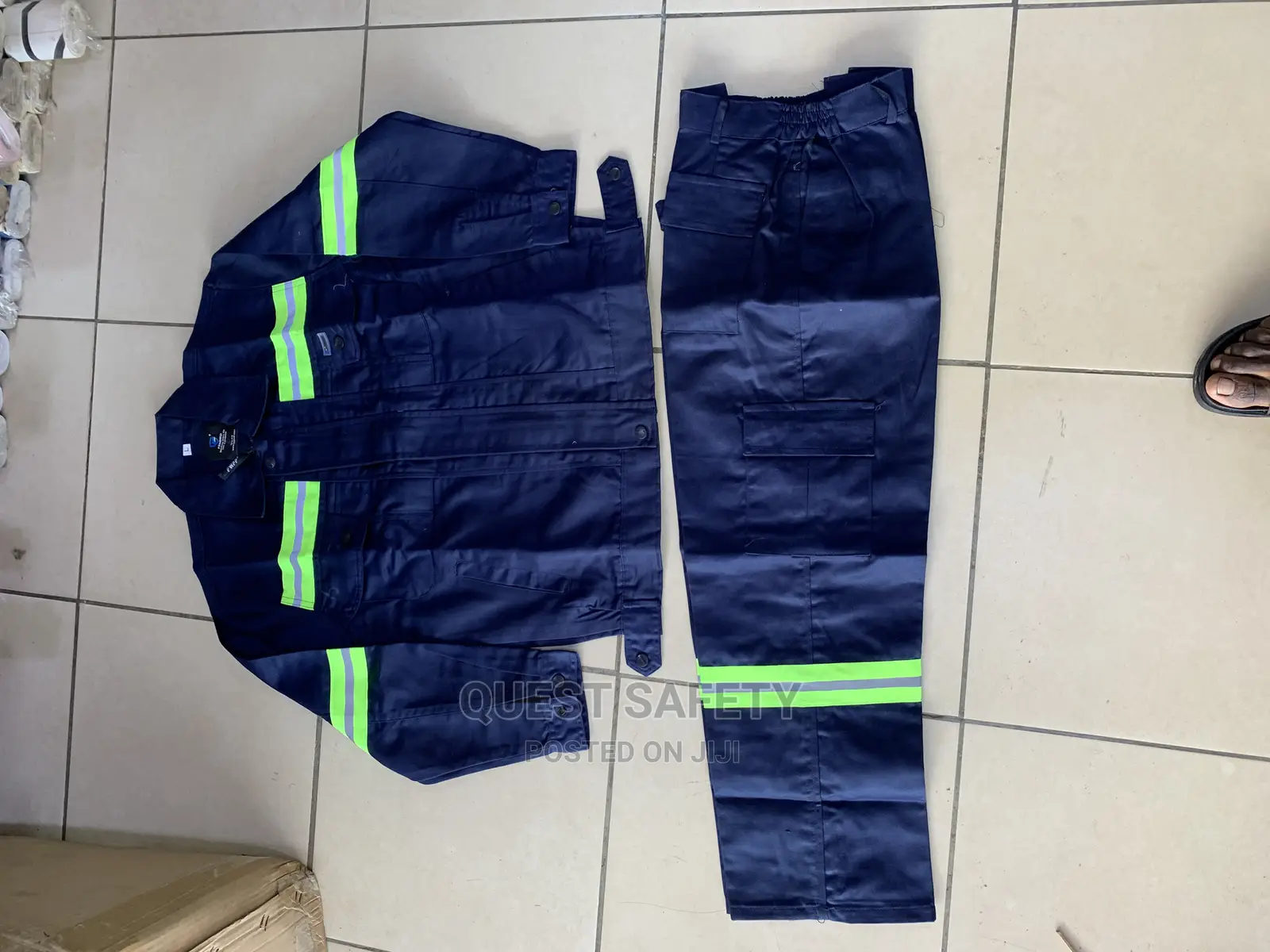 Reflective Workwear (Top And Down)