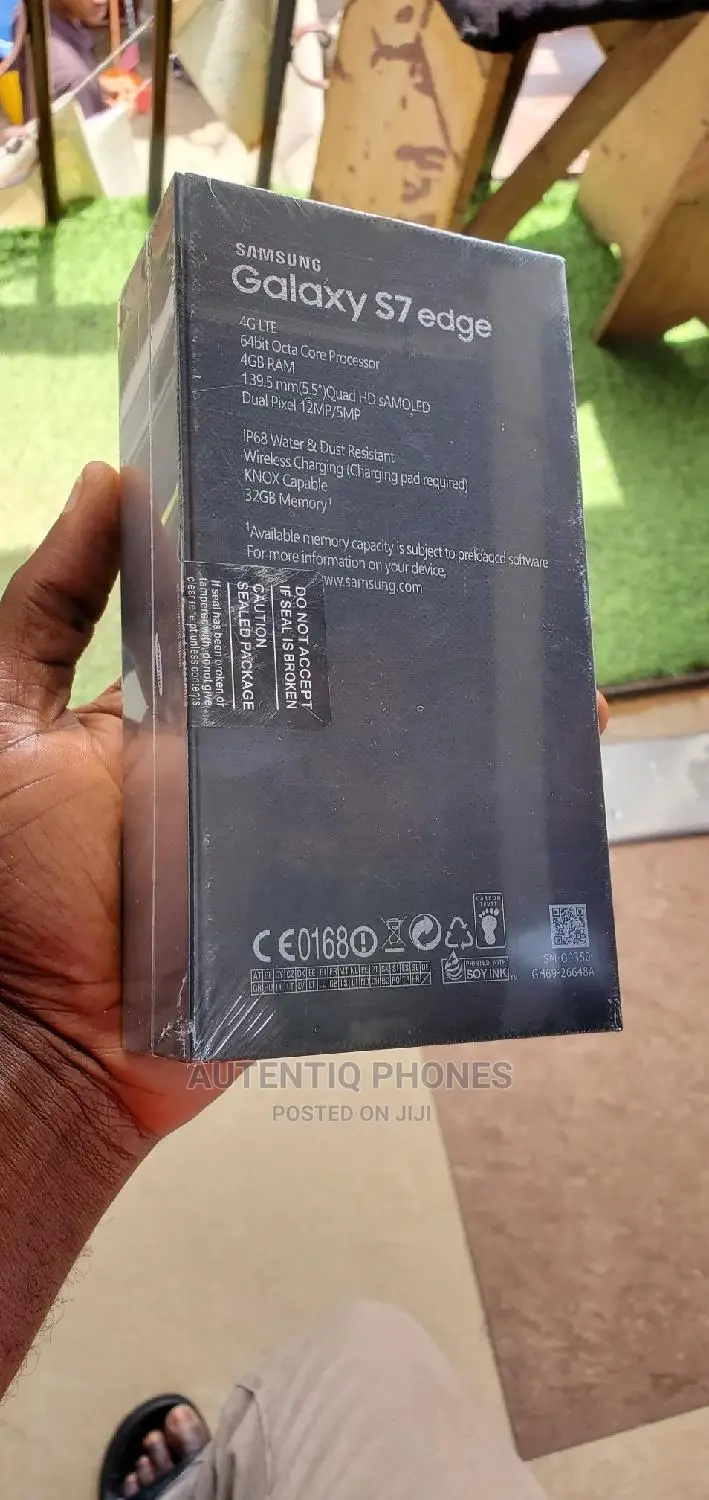 New Samsung Galaxy S7 edge 32 GB Gold
