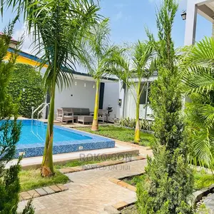 Furnished 5bdrm Mansion in 654, Nyanmekye for sale