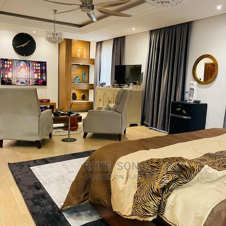 Furnished 5bdrm Mansion in 654, Nyanmekye for sale