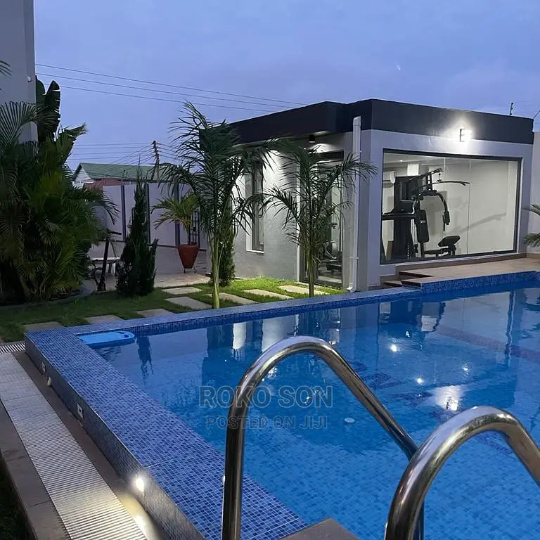 Furnished 5bdrm Mansion in 654, Nyanmekye for sale
