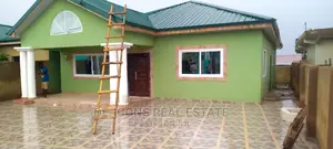 3bdrm House in De-Icons, Awutu Senya East Municipal for sale