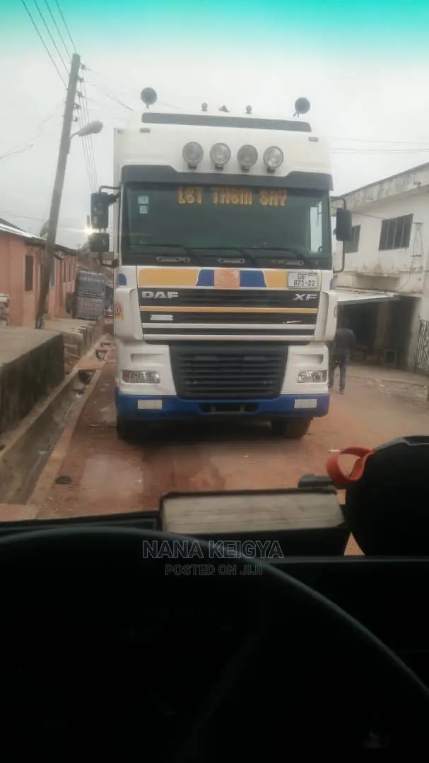 Cargo Truck Rentals (Movers)