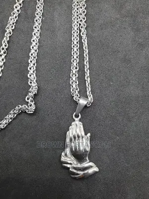Pray Necklace