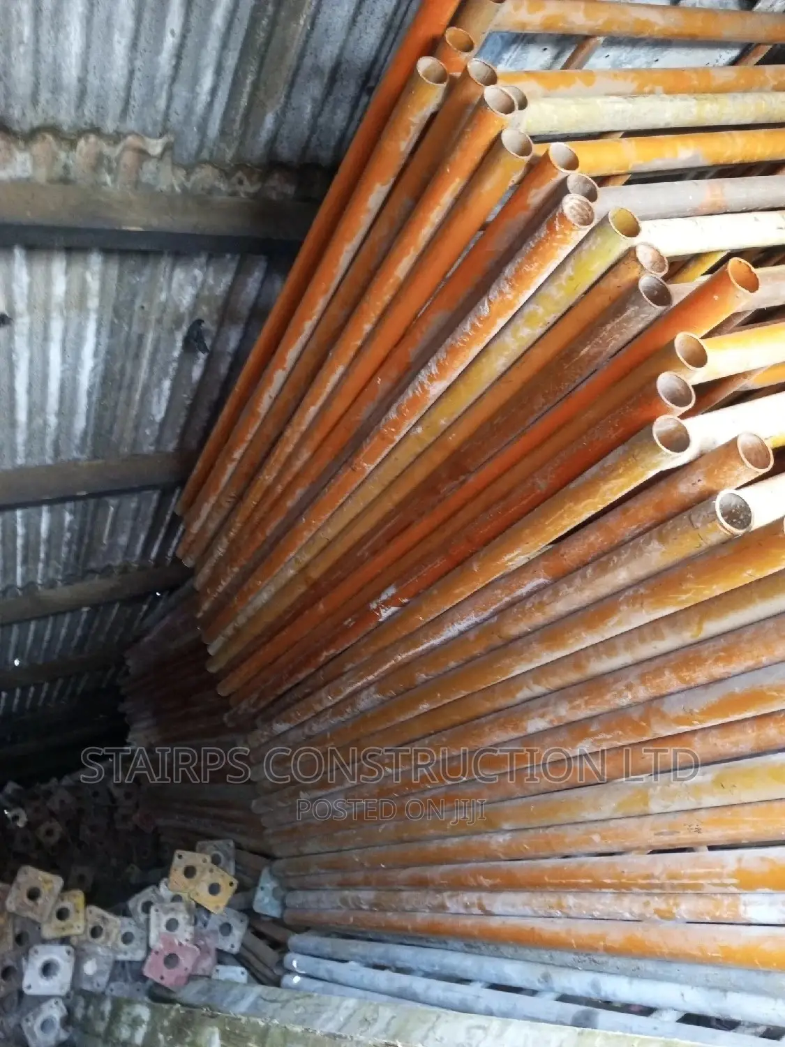 Italian Scaffolds and Building Materials and Tools for Sale