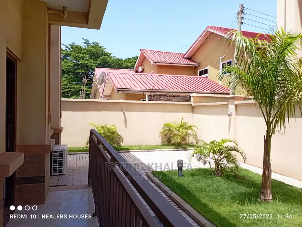 Furnished 6bdrm House in East Legon for sale