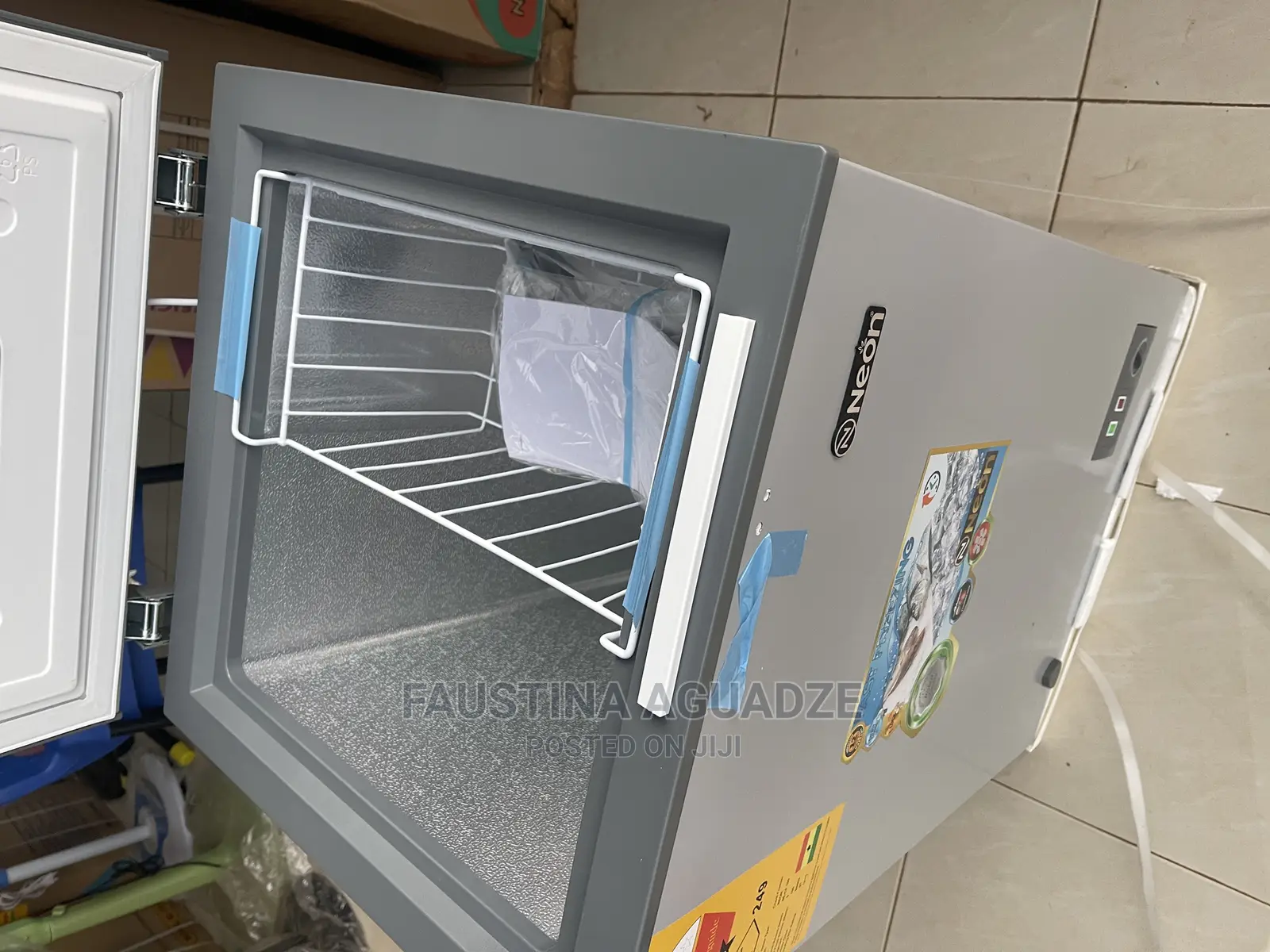 Neon 100 Litres Chest Freezer