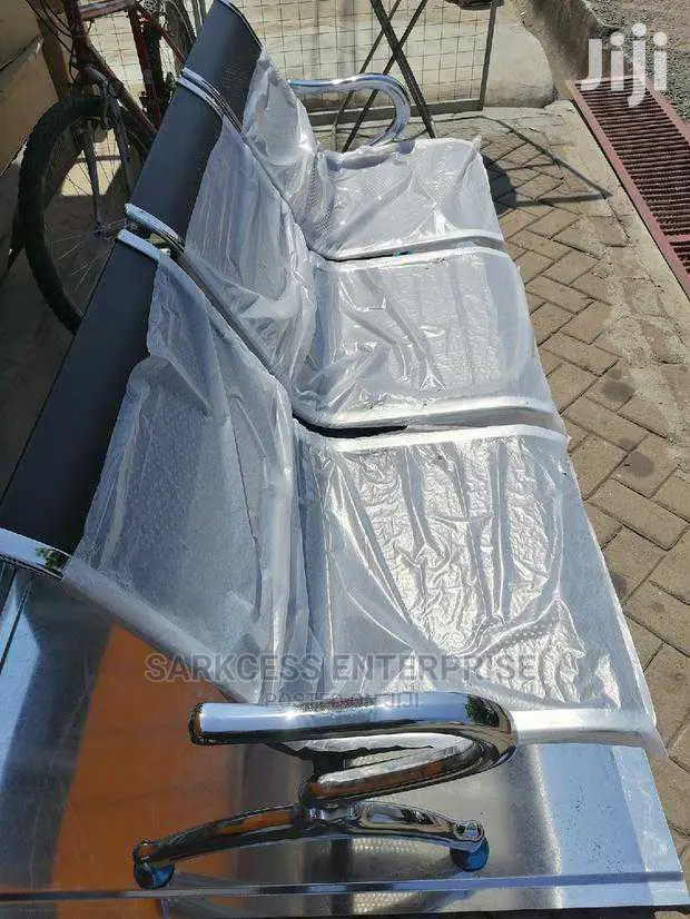 3 Seater Stainless Vsitors Chair - Black