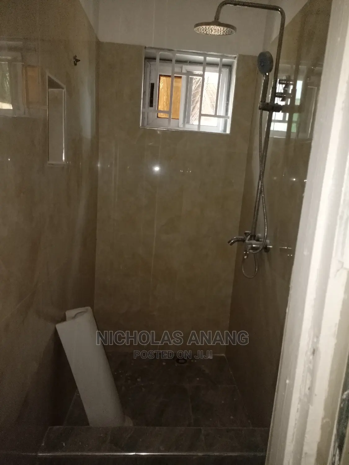 2bdrm Apartment in The Dorns Properties, New Town for rent