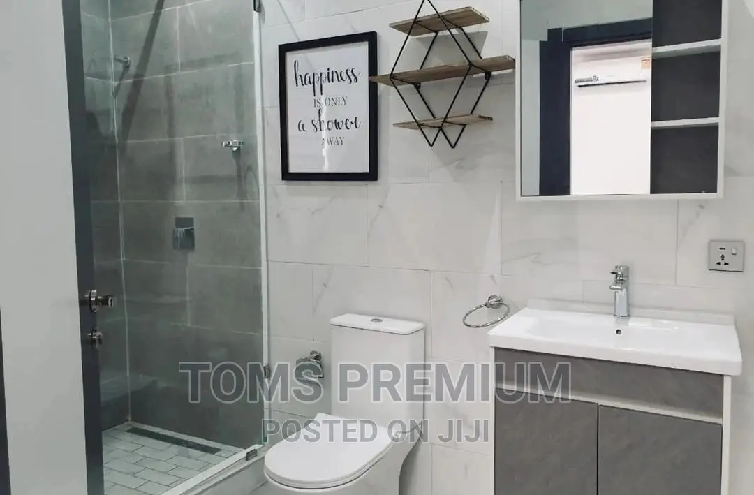 4bdrm House in East Legon Hills, Ashaley Botwe for Sale