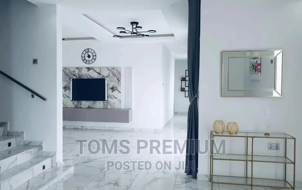 4bdrm House in East Legon Hills, Ashaley Botwe for Sale