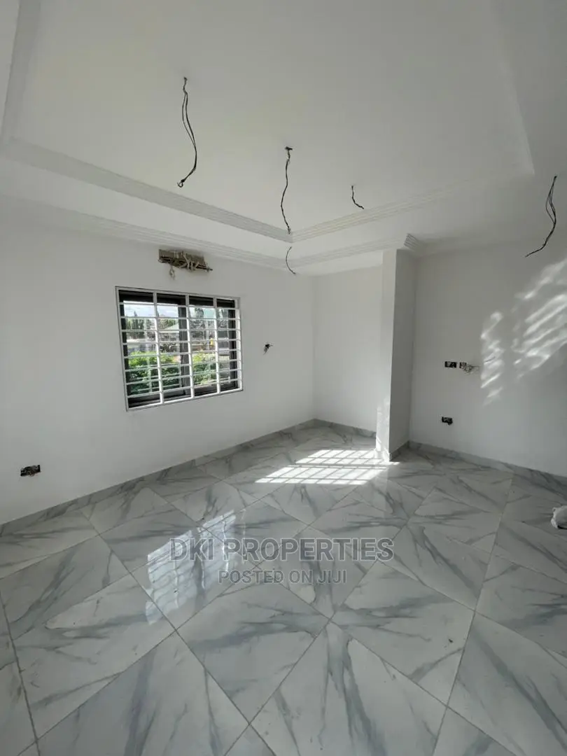 4bdrm House in Dki Properties, East Legon for Sale