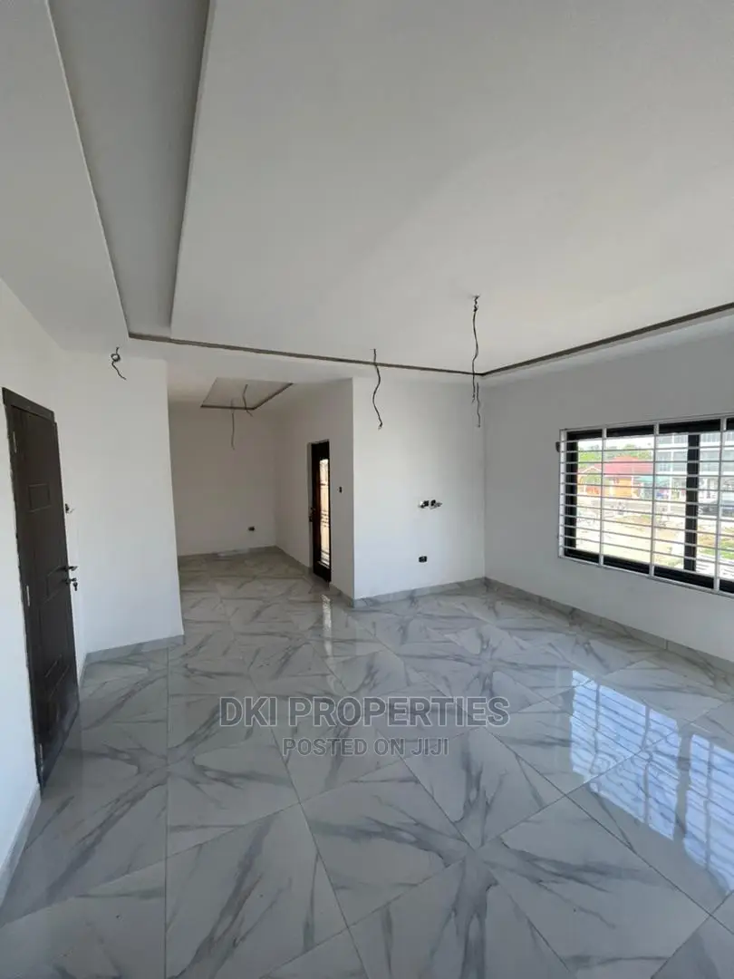 4bdrm House in Dki Properties, East Legon for Sale