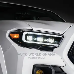 Toyota Tacoma Headlight 2015 2016 2017 2018 2019 2021 2020