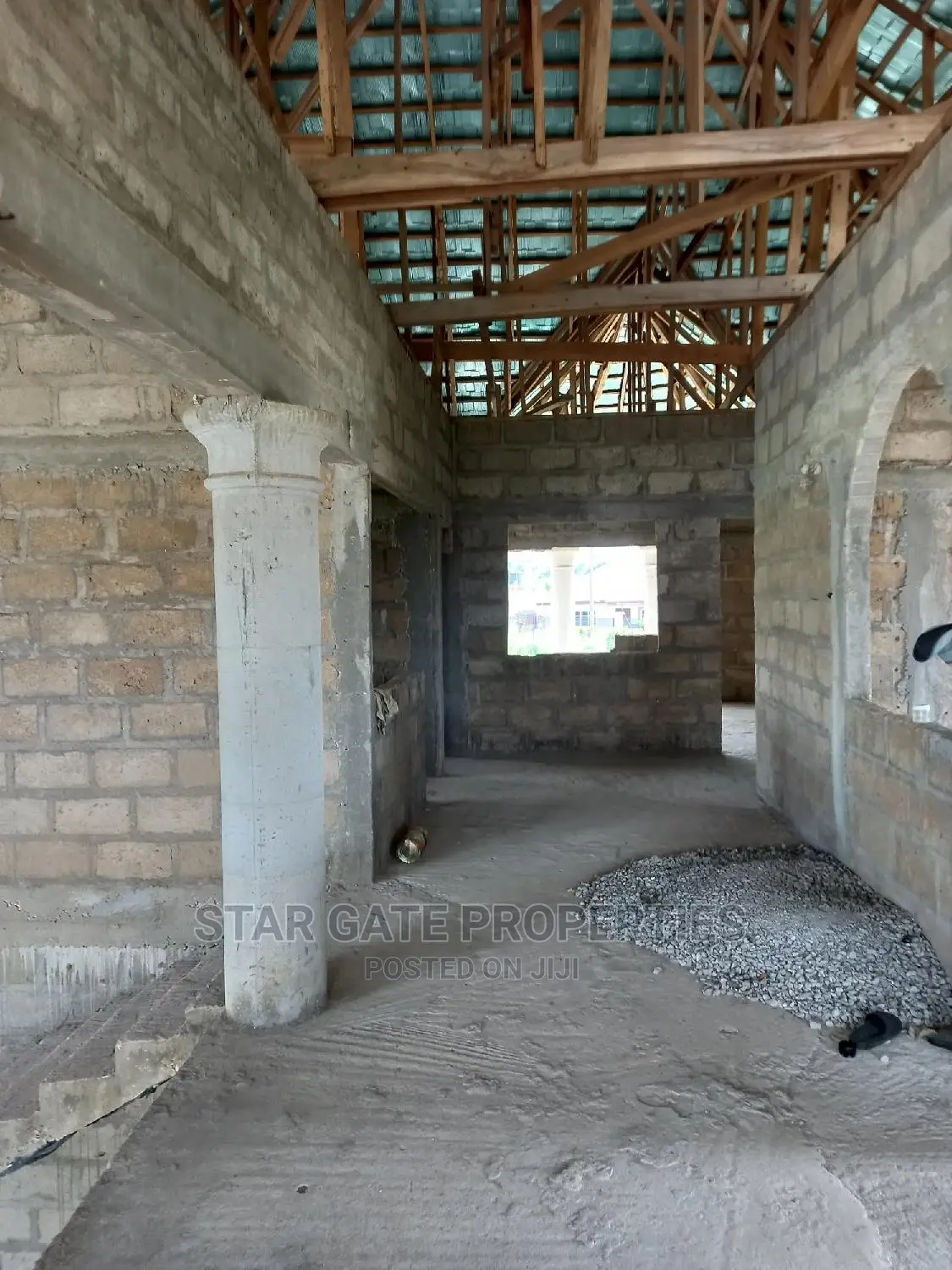 8bdrm Mansion in Star Gate, Kumasi Metropolitan for sale