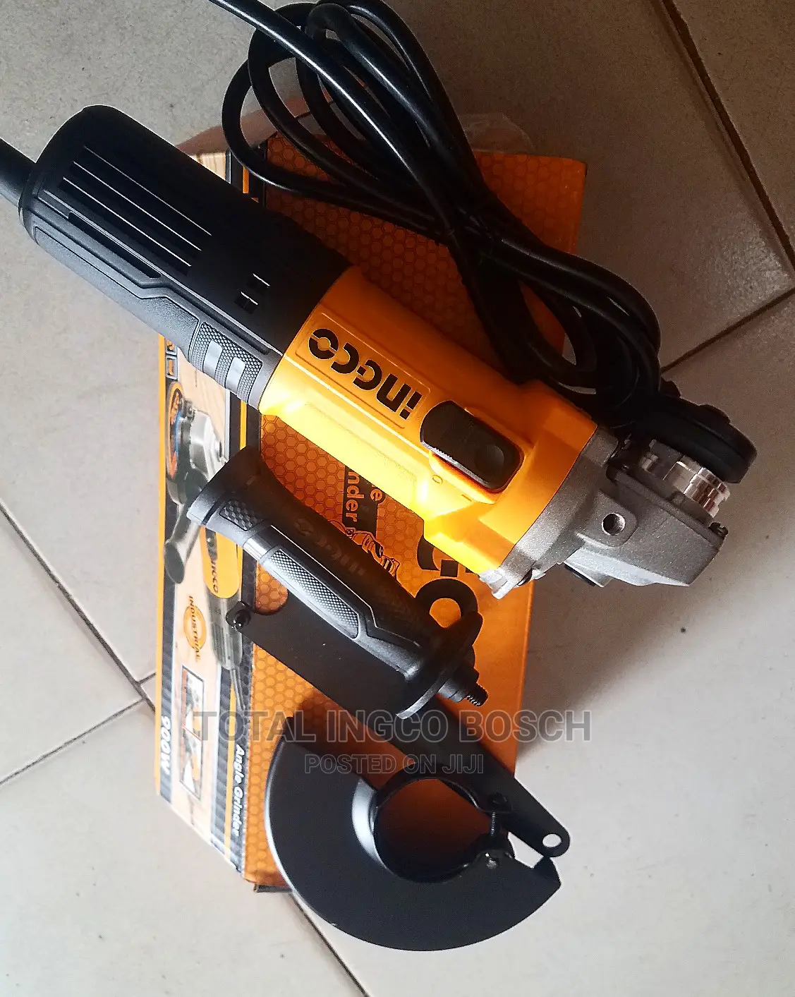 Ingco Industrial Angle Grinder (900W)