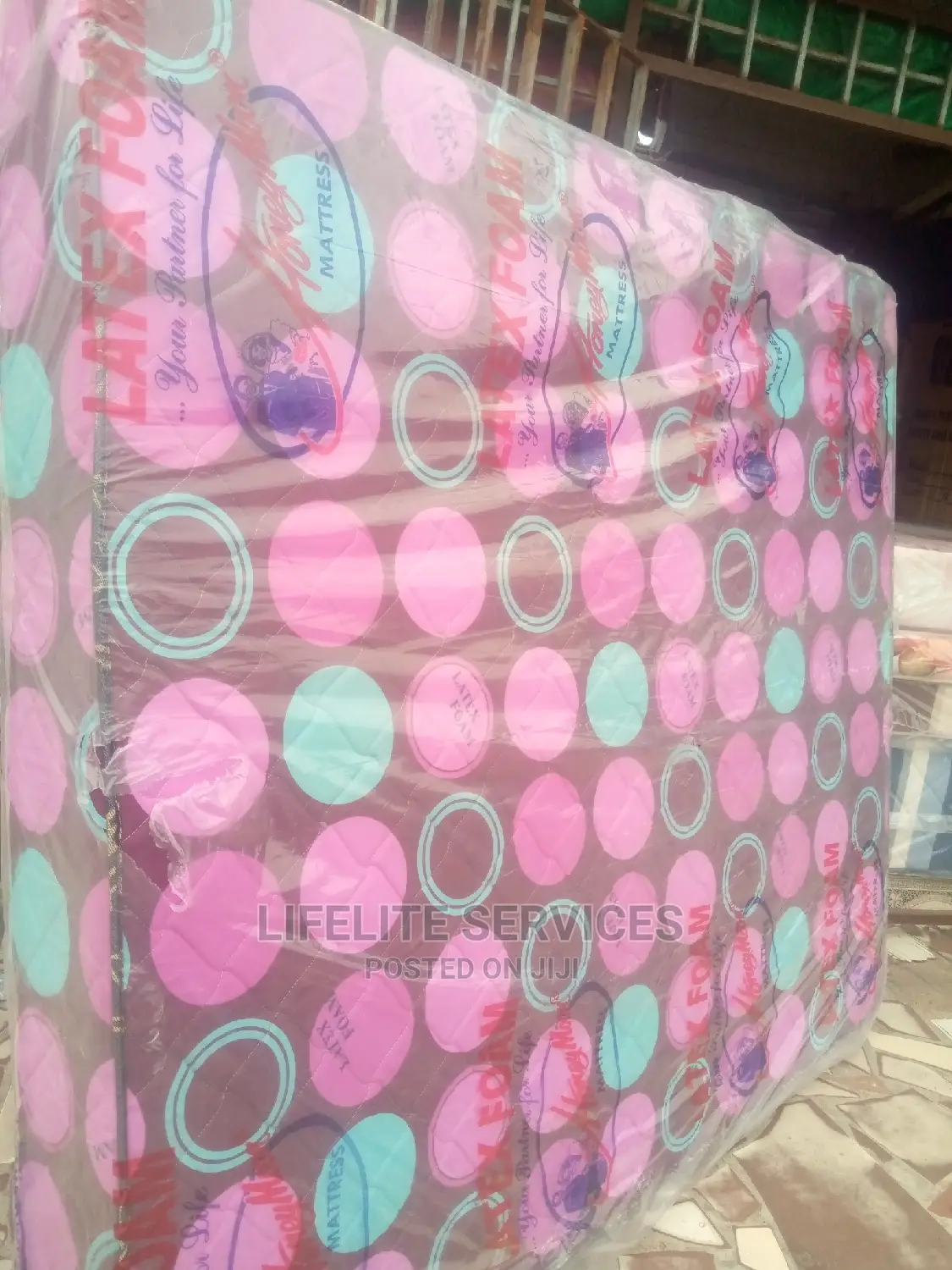 12" High Density Mattress King Size(84x75)