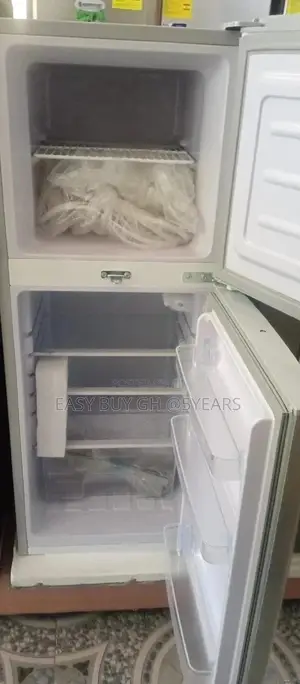 WESTPOOL Fridge 2door Fridge Top Fridge + Freezer 115 Fridge