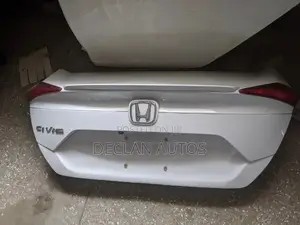 Honda Civic Trunk