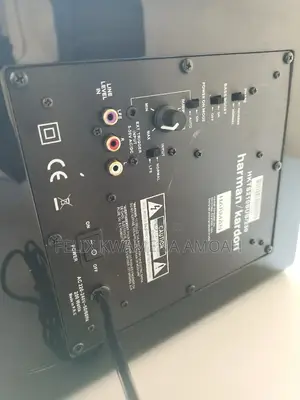HARMAN KARDON Powerful Active Subwoofer