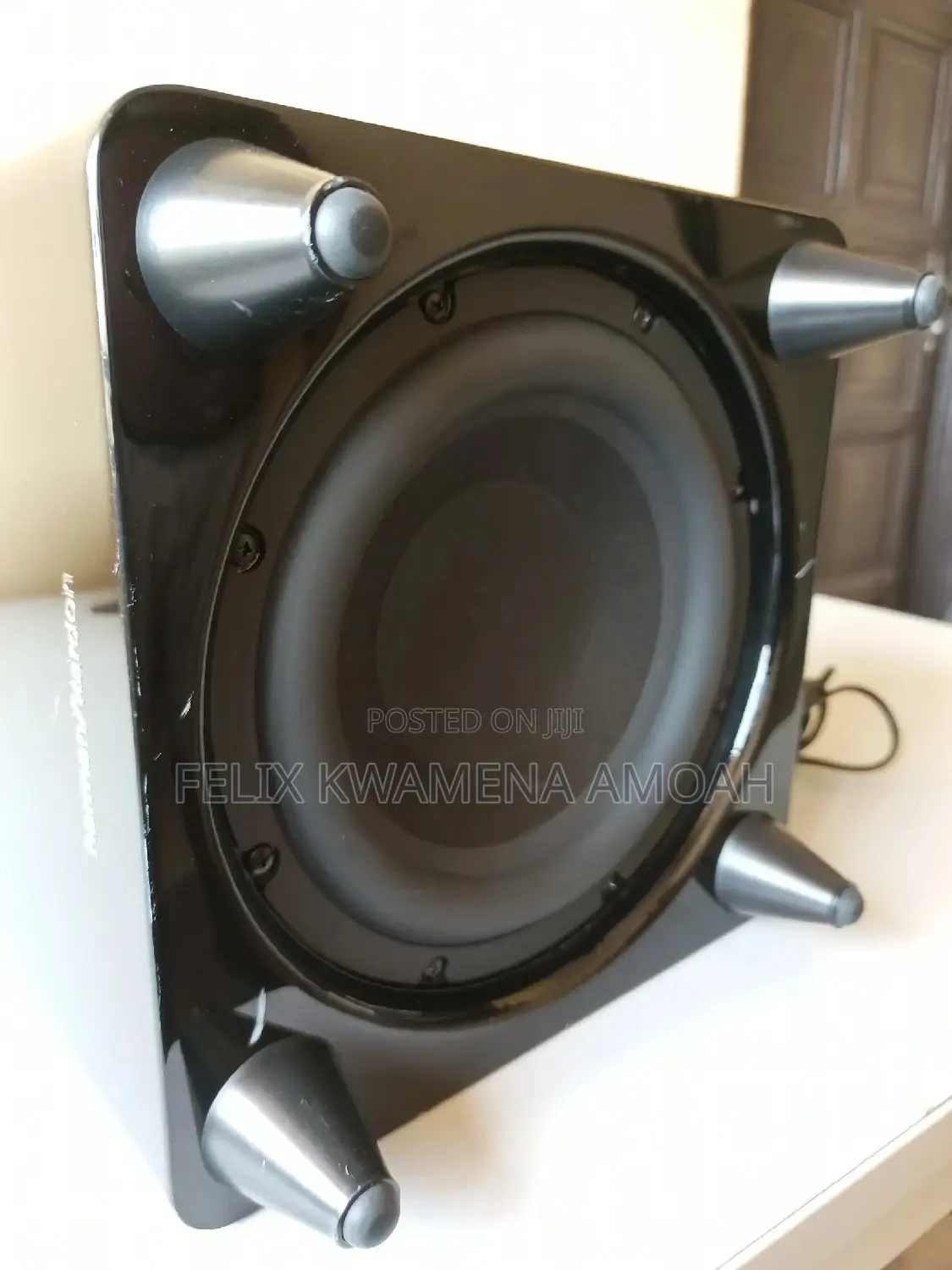 HARMAN KARDON Powerful Active Subwoofer