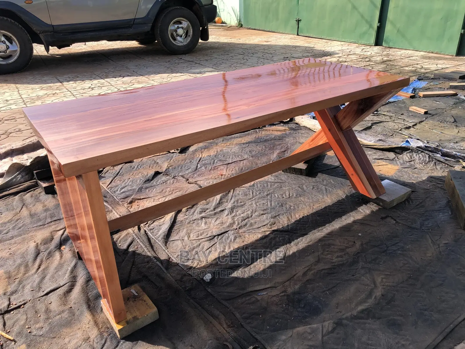Morden Table