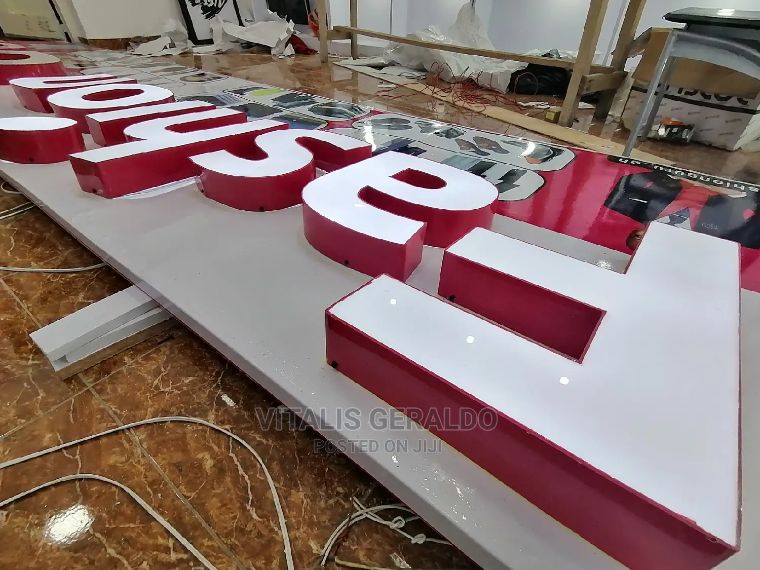 Seamless Led 3d Sign Board With Led Lights Inside