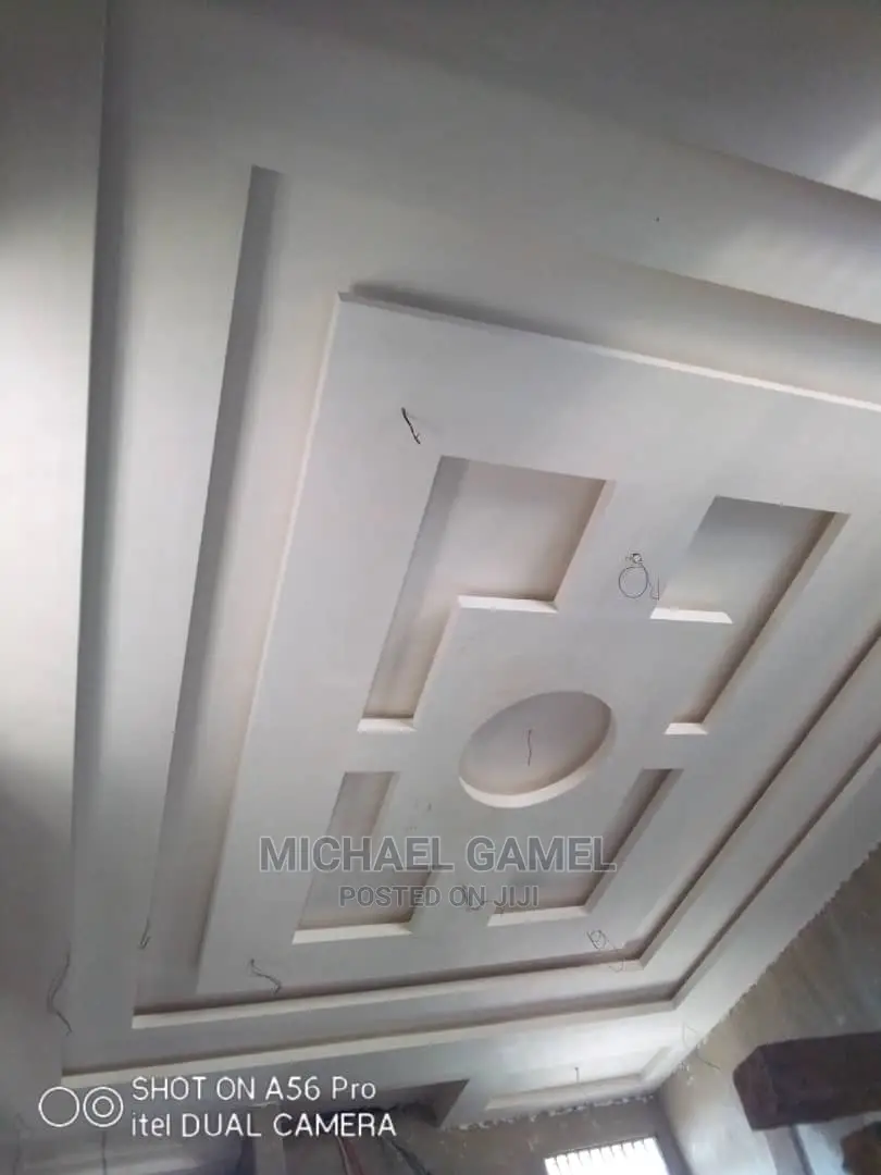 P.O.P Celling and Skimming