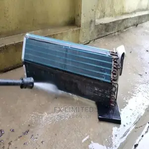Split Aircondition Deep Cleaning,Disinfecting Servicing