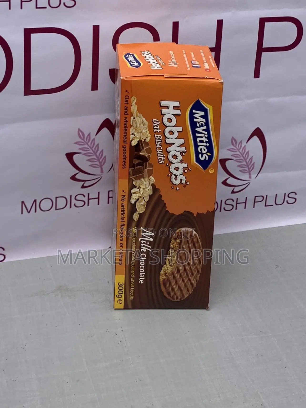 Mcvites Hobnobs Oat Biscuits Milk Chocolate(300g)