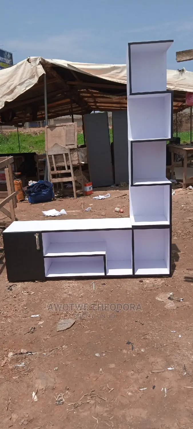 Quality Tv Stand( Payment After Delivery)