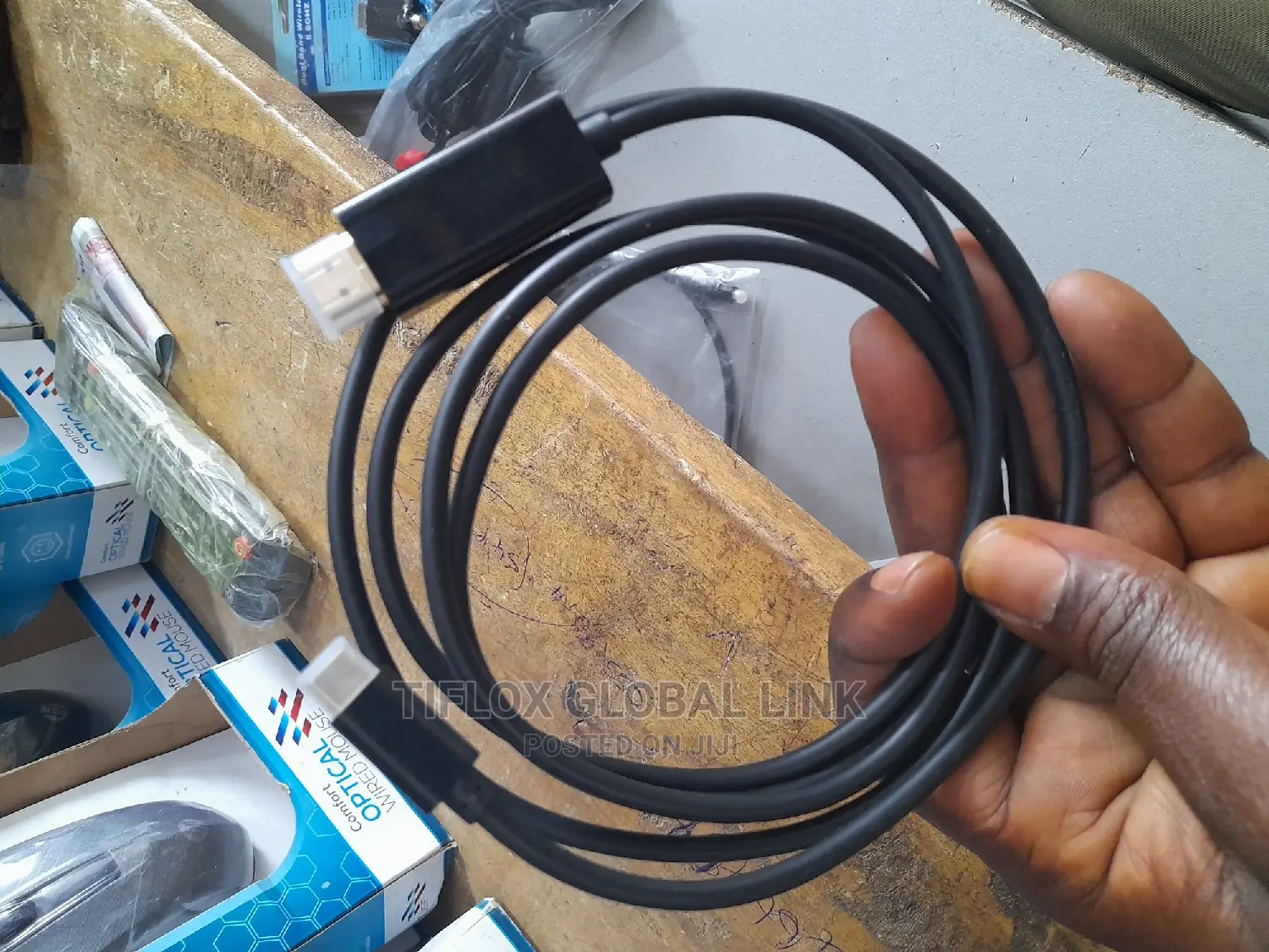 Type C to HDMI Cable