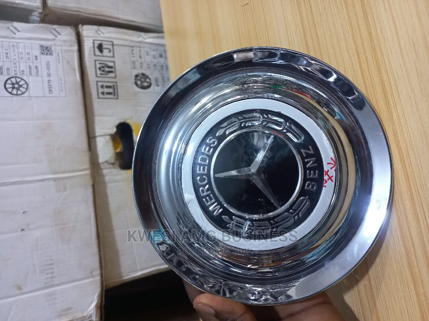 Mercedes Benz Rim Cups