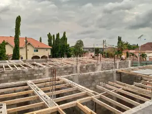 Building Contractor