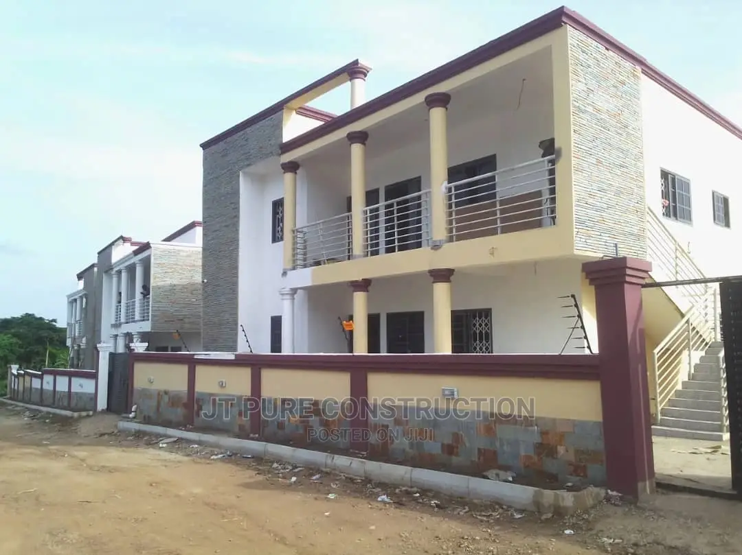 Building Contractor